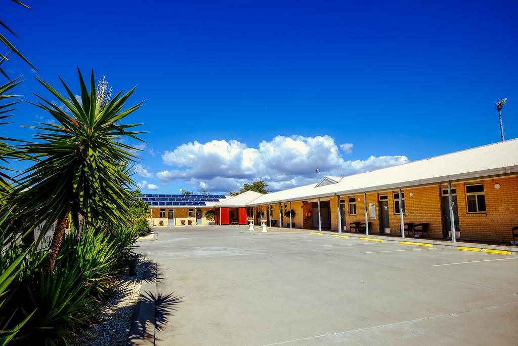 Club Motor Inn Narrabri Exterior foto