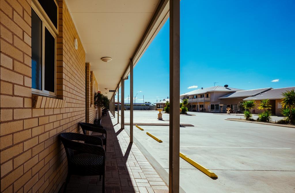 Club Motor Inn Narrabri Exterior foto